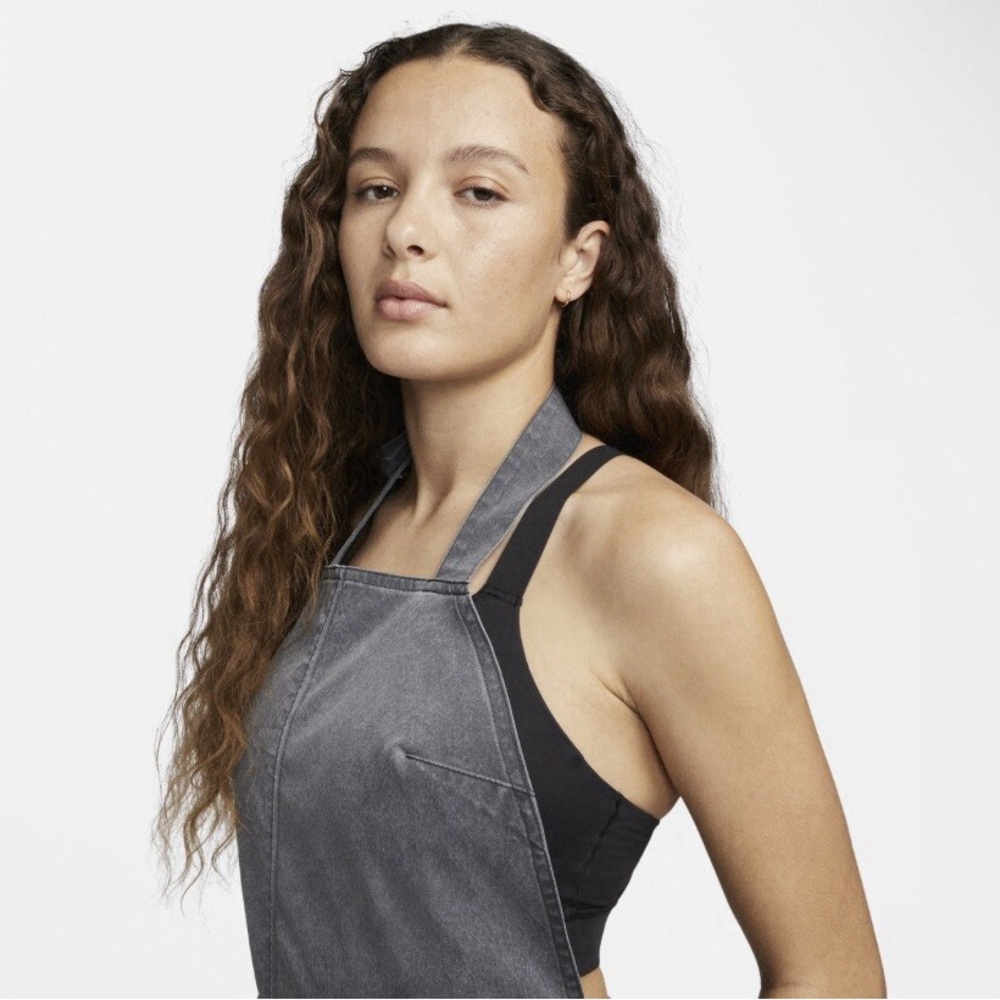 NET Nike Tech Pack Woven Apron Dress Women’s Size Large DM6502-060 - Picture 3 of 9
